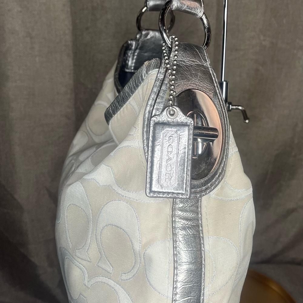 Coach 19758 Peyton White Canvas Signature Metallic Silver hobo bag - Picture 6 of 14